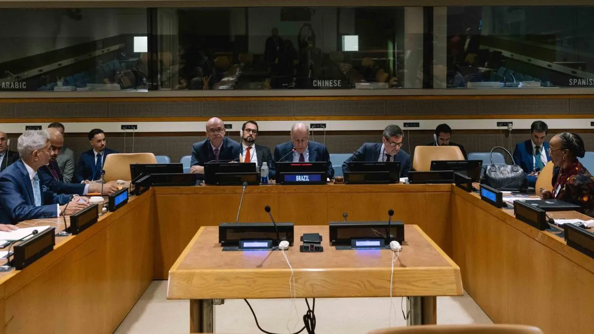 आईबीएसए की बैठक में विदेश मंत्री एस जयशंकर और अन्य देशों के मंत्रीगण।- India TV Hindi