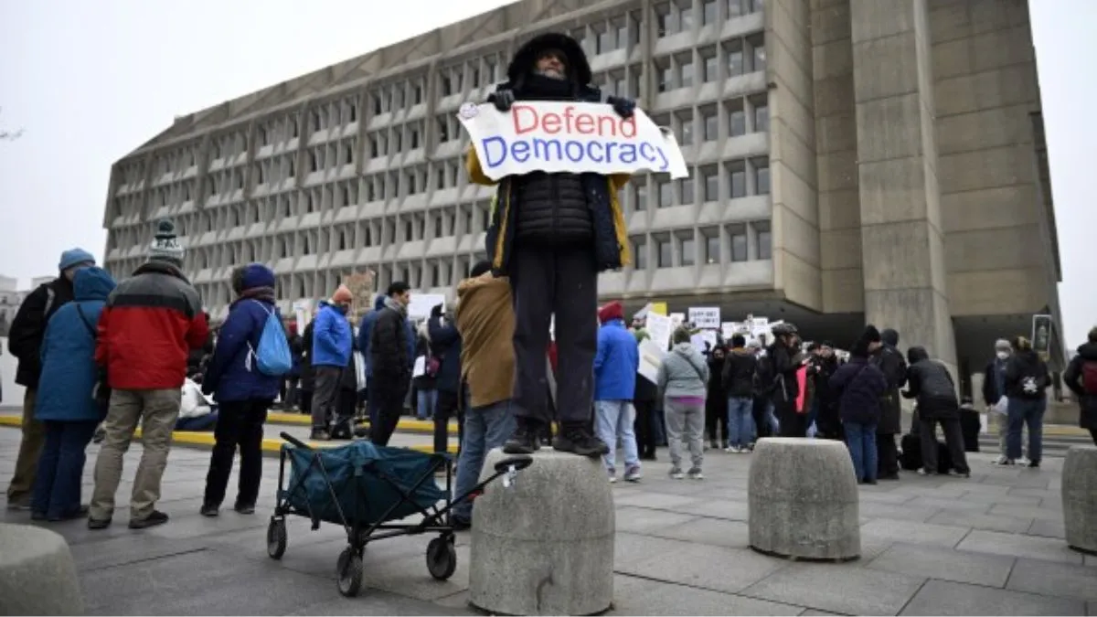 us, us federal employees, federal employees resignation, us federal employees resignation, us federa- India TV Paisa