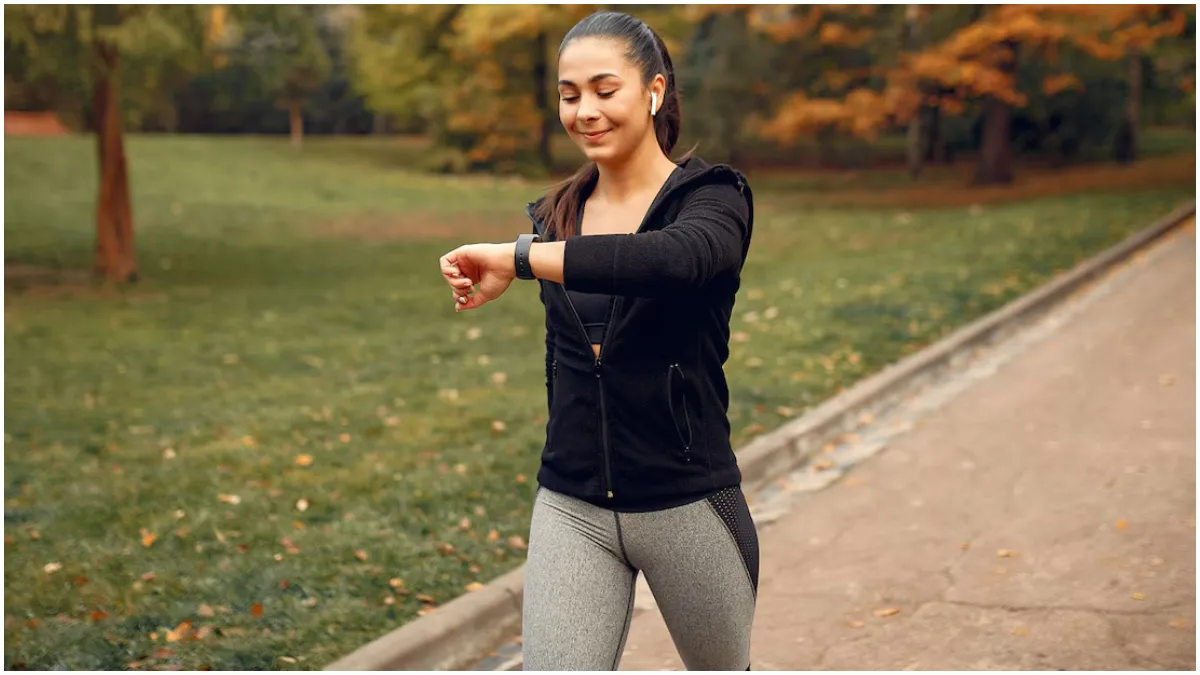 वॉकिंग ट्रें- India TV Hindi