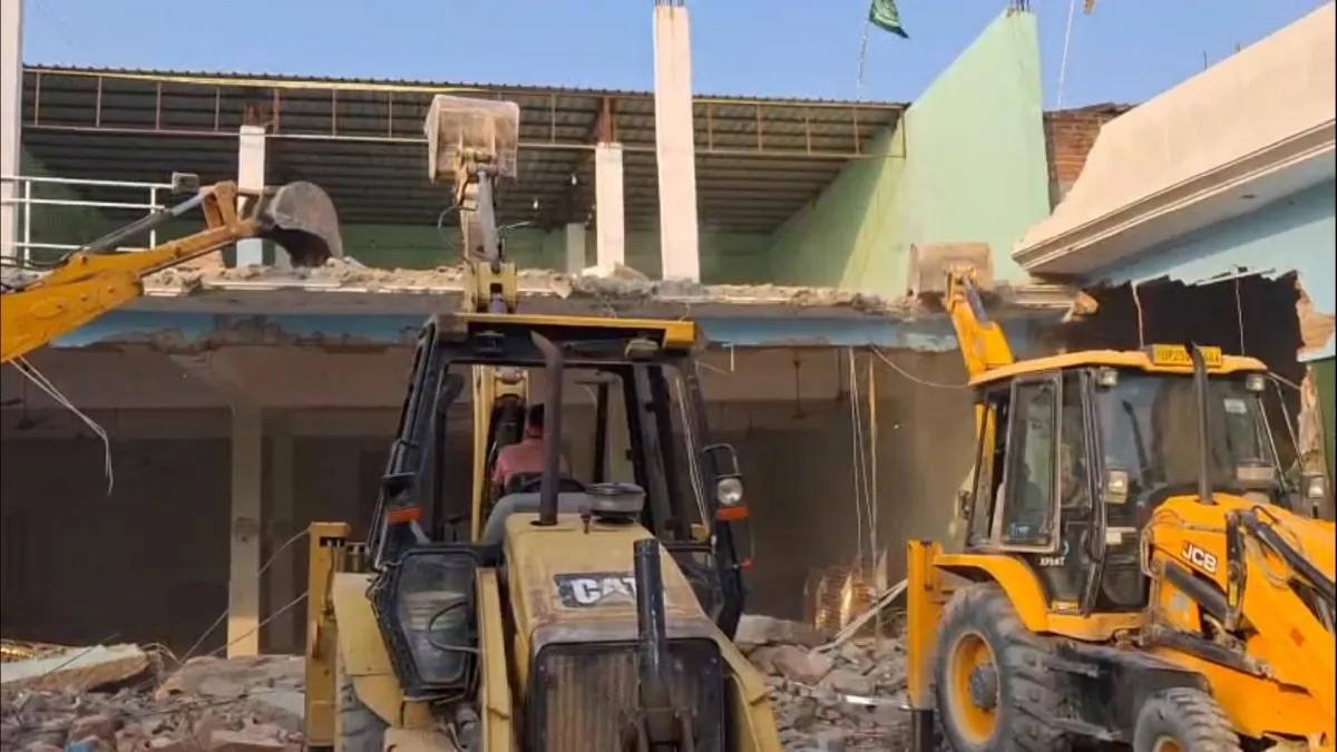 bulldozer action- India TV Hindi