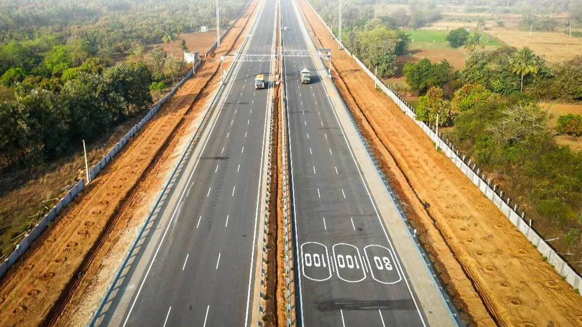 nitin gadkari, national highways, national highway project, nh 32, Puducherry, elevated road, indira- India TV Paisa