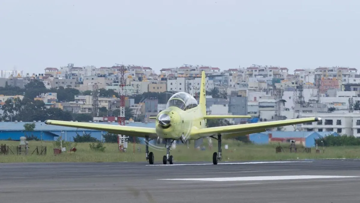 HAL, HTT-40, Hindustan Turbo Trainer, Indian Air Force, aircraft training- India TV Hindi