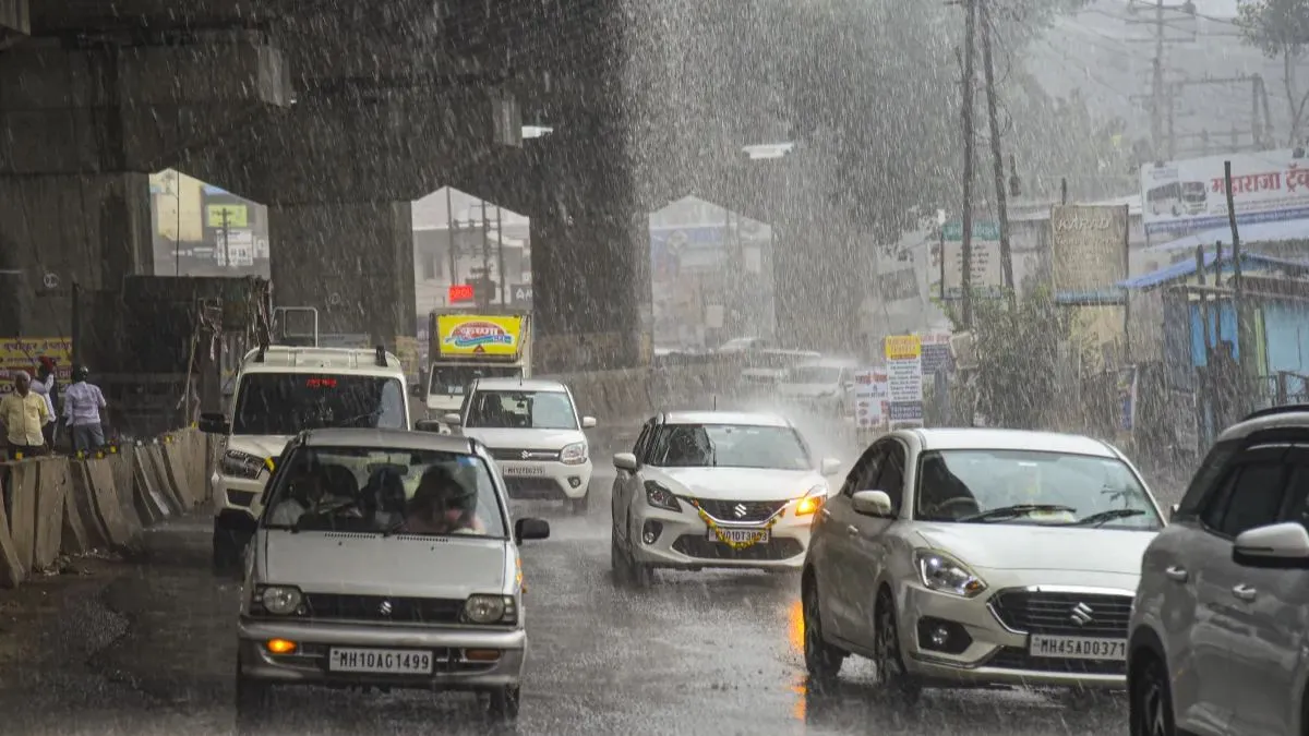 कराड, महाराष्ट्र में बारिश की तस्वीर- India TV Hindi