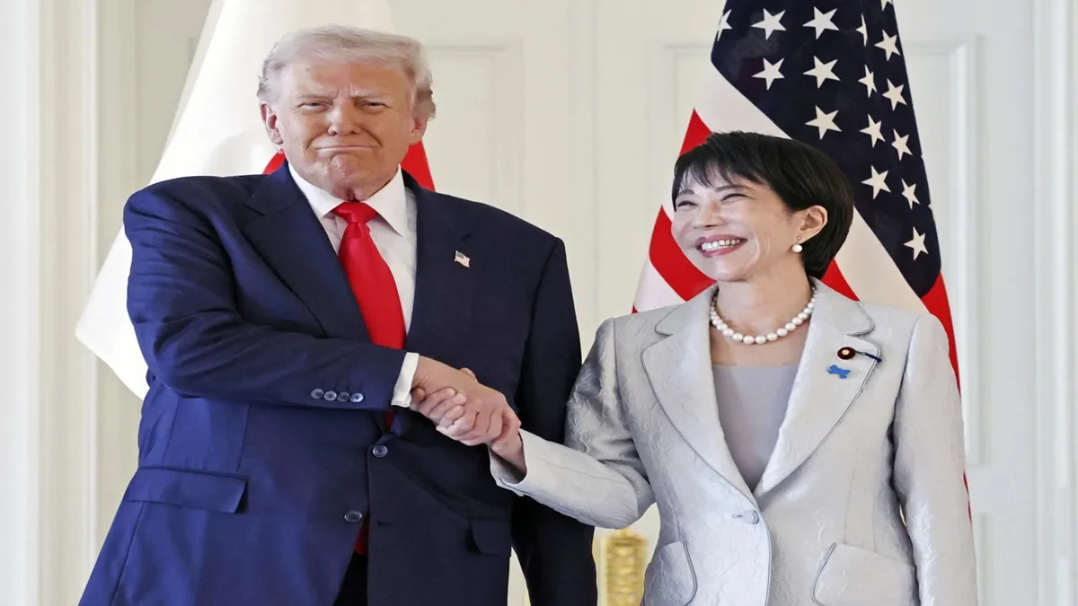 Donald Trump (L) Japanese prime minister Sanae Takaichi (R)- India TV Hindi