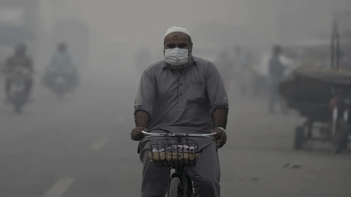 Pakistan Lahore Air Pollution- India TV Hindi