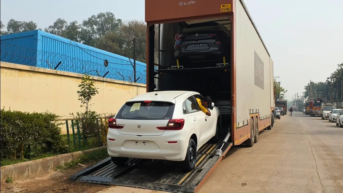 car loading truck,- India TV Paisa