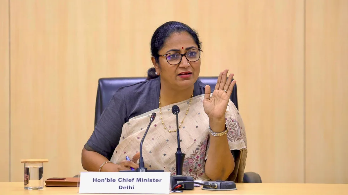 दिल्ली की मुख्यमंत्री रेखा गुप्ता।- India TV Paisa