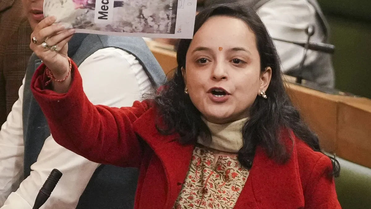 Shagun Parihar, Jammu Kashmir Assembly uproar, BJP MLA Shagun Parihar statement- India TV Hindi