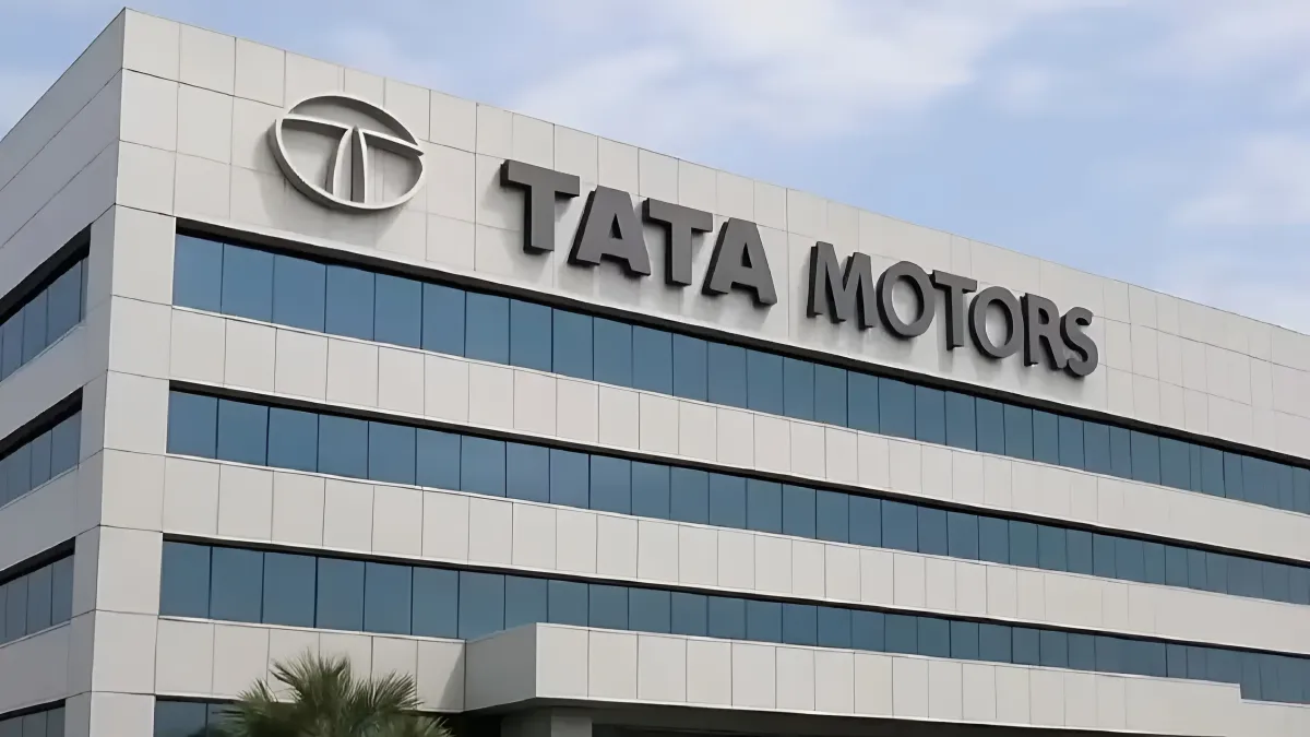 टाटा मोटर्स ने बदला...- India TV Paisa