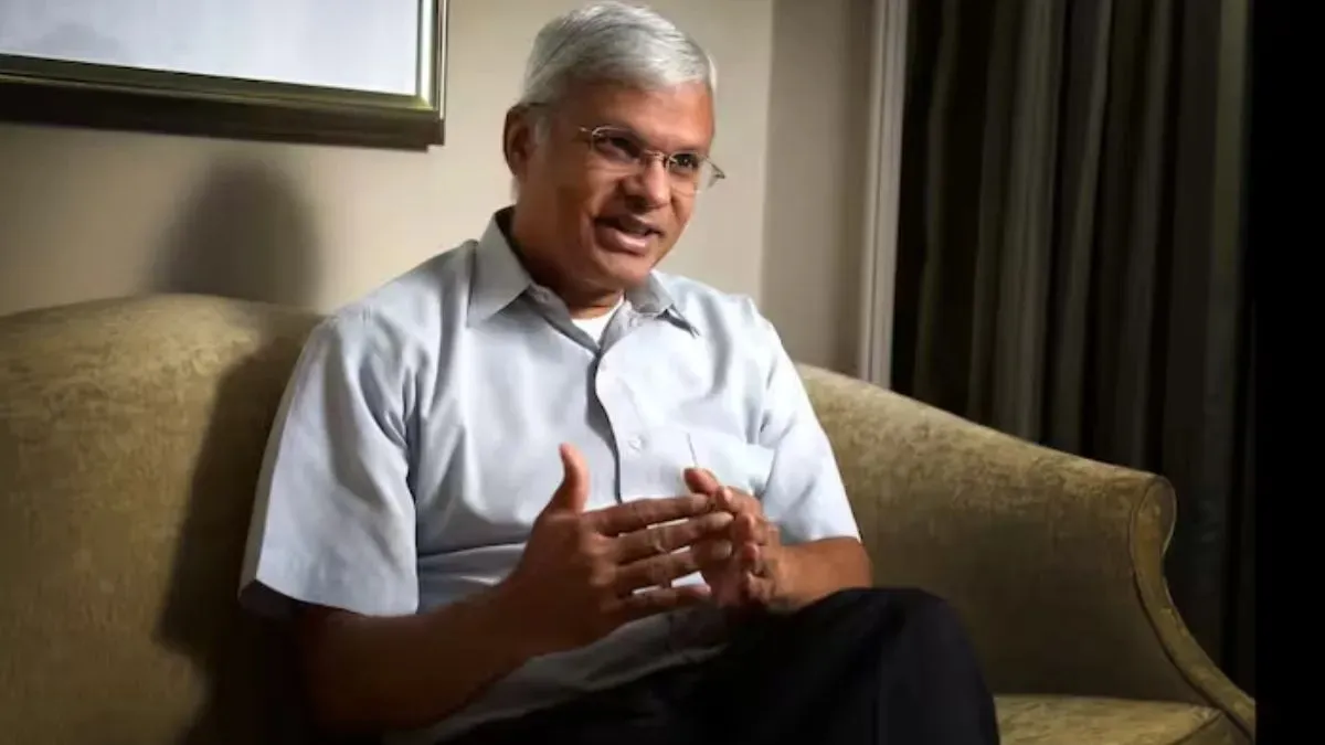 भारतीय मूल के अमेरिकी शख्स एशले टेलिस को FBI ने किया गिरफ्तार - India TV Hindi