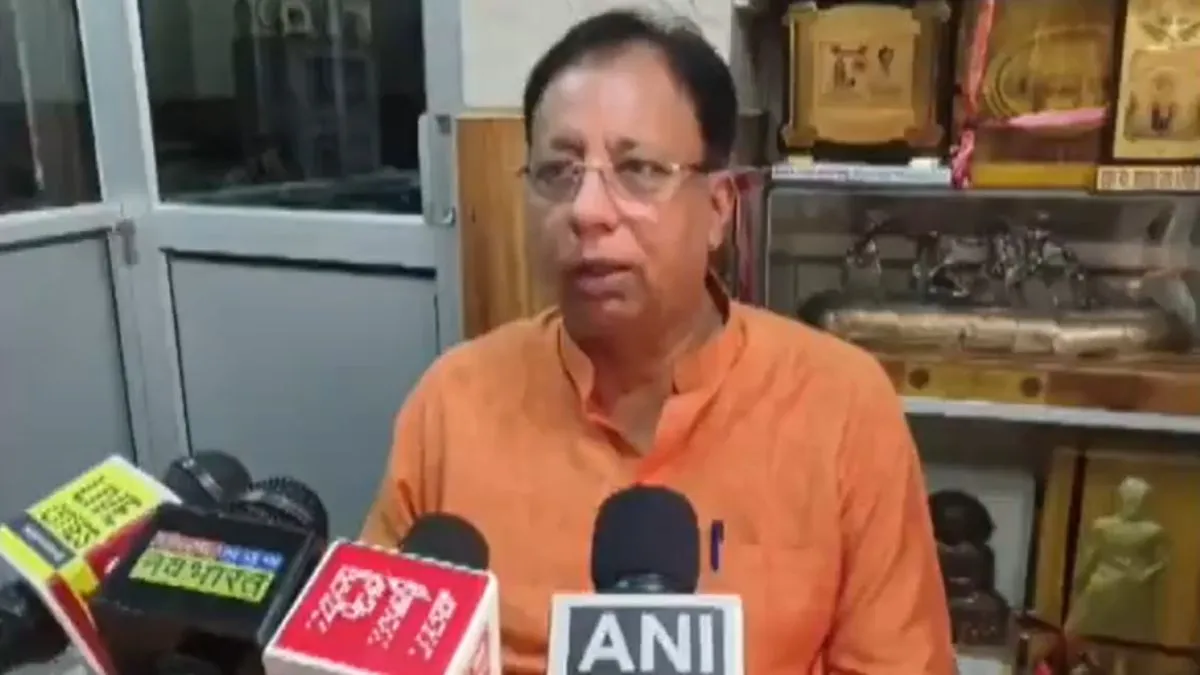 बीजेपी सांसद संजय जायसवाल से मांगी रंगदारी।- India TV Hindi