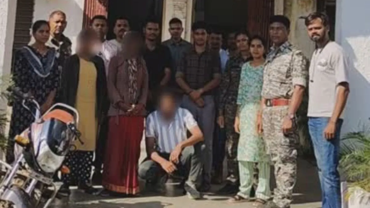 पुलिस ने तीनों आरोपियों को गिरफ्तार कर लिया। - India TV Hindi