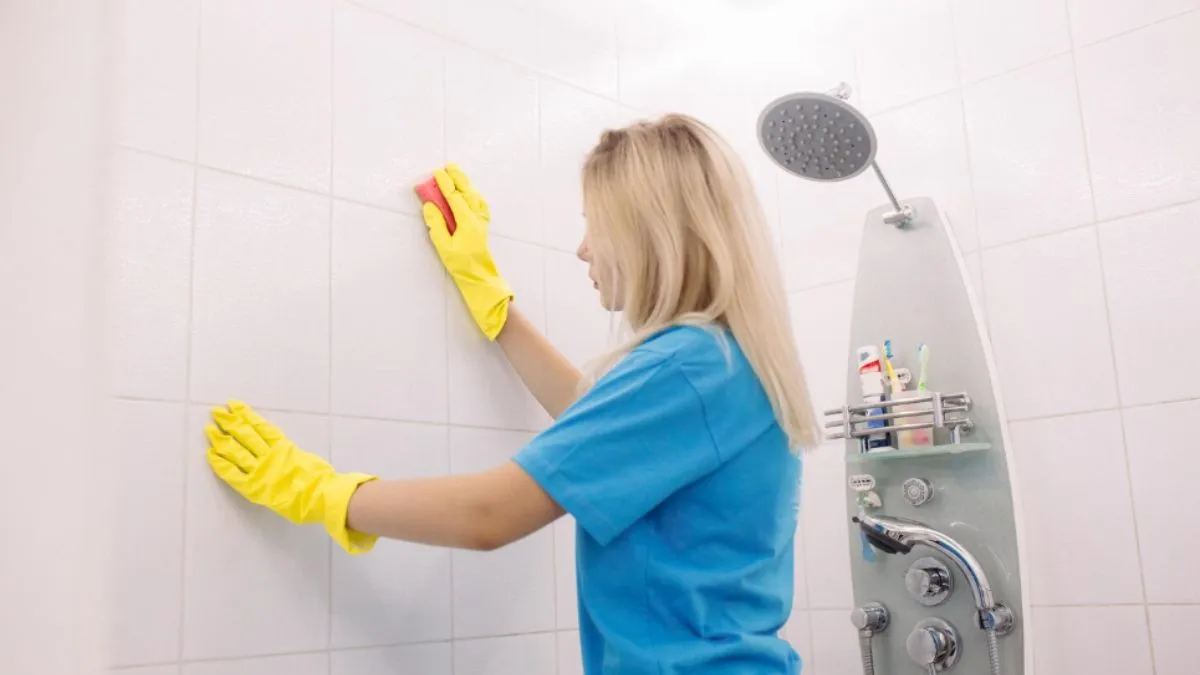 Bathroom Tile Cleaning hacks- India TV Hindi