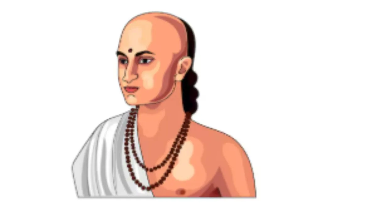 सफल होने के लिए जीवन में उतार लें चाणक्य की ये बातें- India TV Hindi