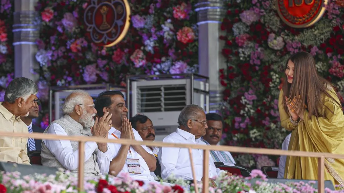 Aishwarya rai PM Modi- India TV Hindi