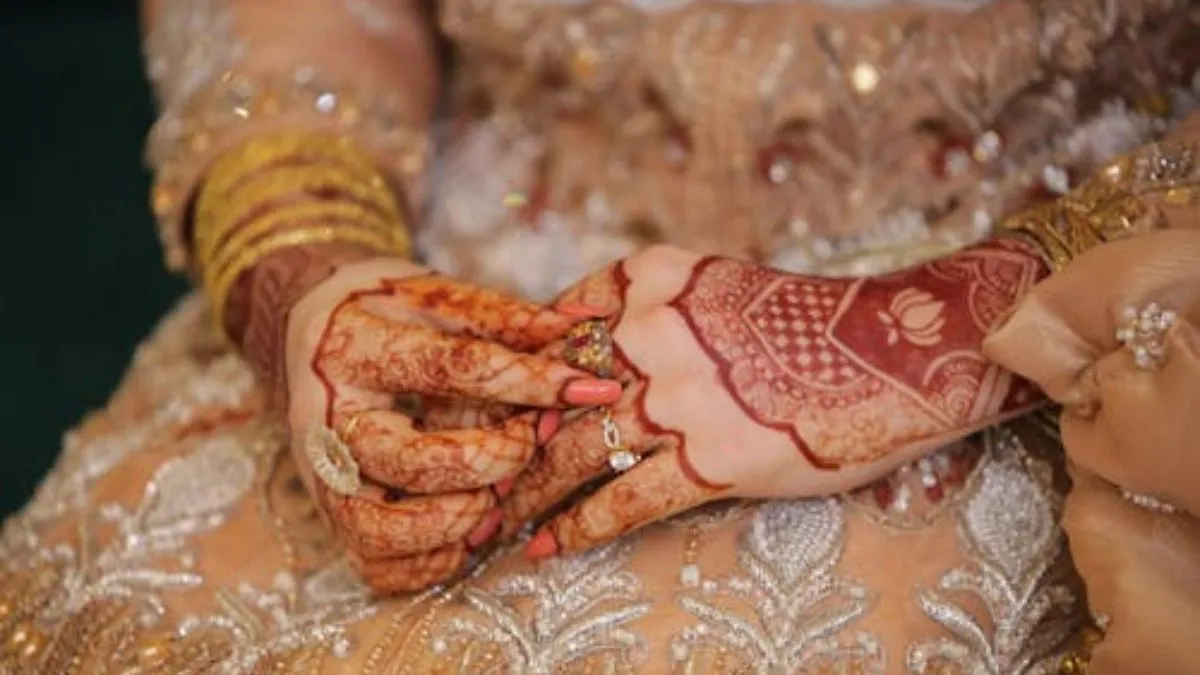 bride ran in barabanki, barabanki bride ran away, barabanki shaadi news, barabanki bride latest news- India TV Hindi