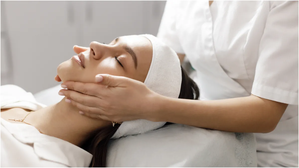 Oil For Face Massage- India TV Hindi