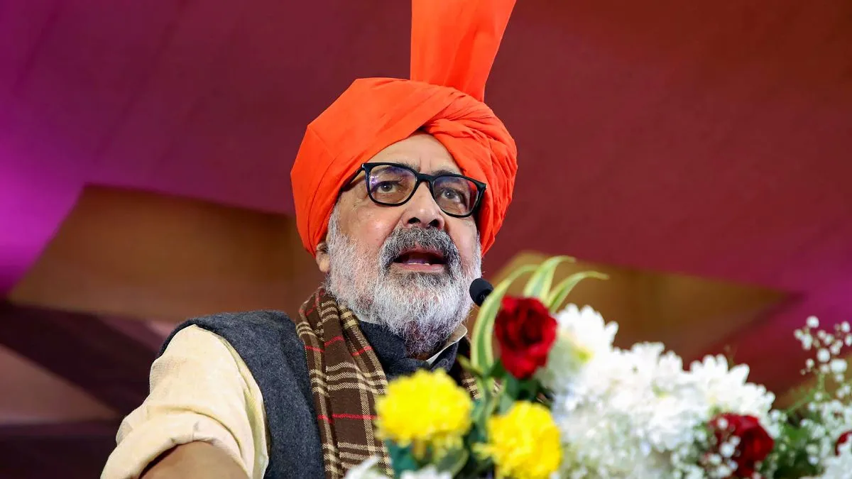 Giriraj Singh, TMC, Humayun Kabir, Babri Masjid, Bengal Hindus- India TV Hindi