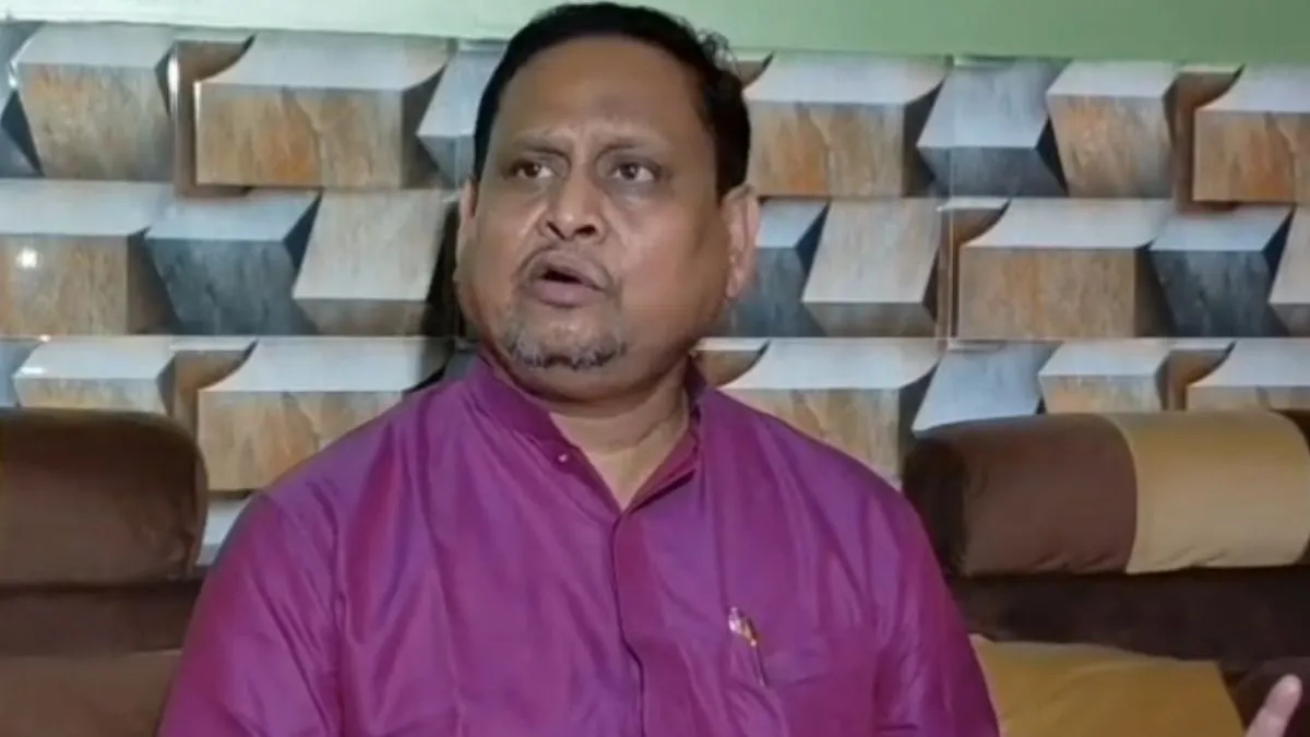 Humayun Kabir controversy, Bengal politics row, Babri mosque foundation- India TV Hindi
