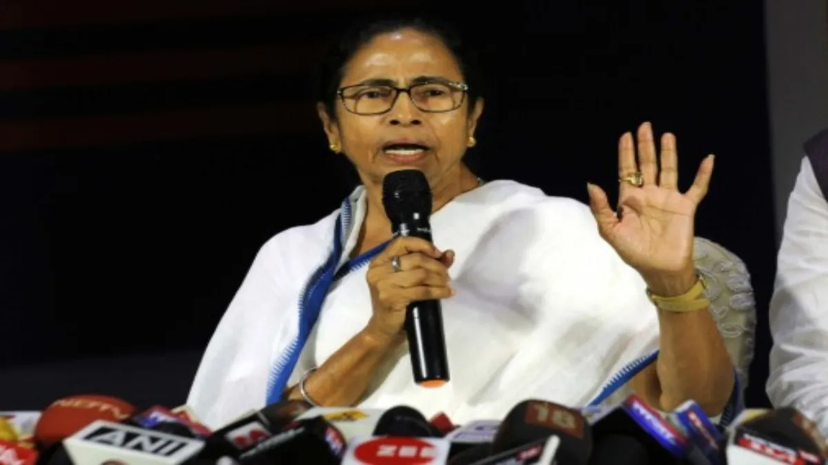 ममता बनर्जी ने सीईसी को लिखी चिट्ठी- India TV Hindi