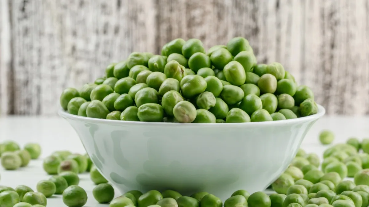 हरी मटर किसे नहीं खाना चाहिए- India TV Hindi