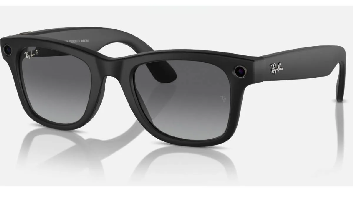 Ray-Ban Meta Wayfarer Matte Black Glasses- India TV Hindi