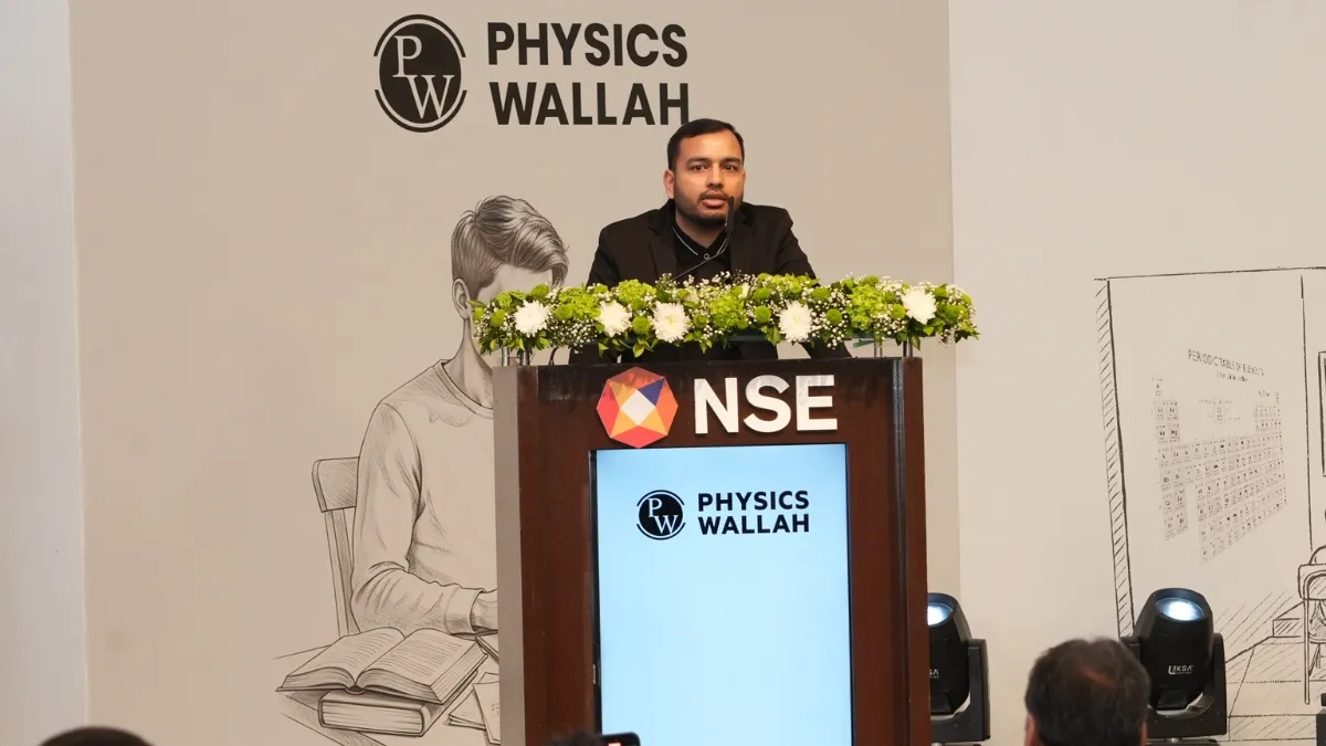 क्रैश हुआ PhysicsWallah का...- India TV Hindi