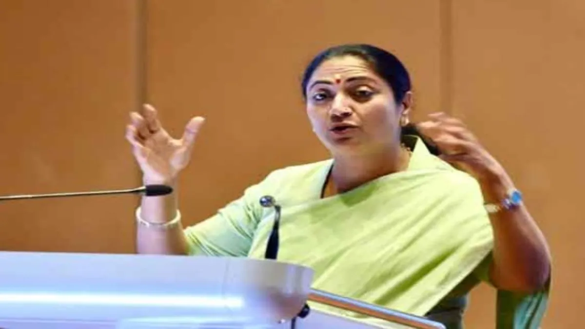 दिल्ली में बदली सरकारी दफ्तरों की टाइमिंग- India TV Hindi