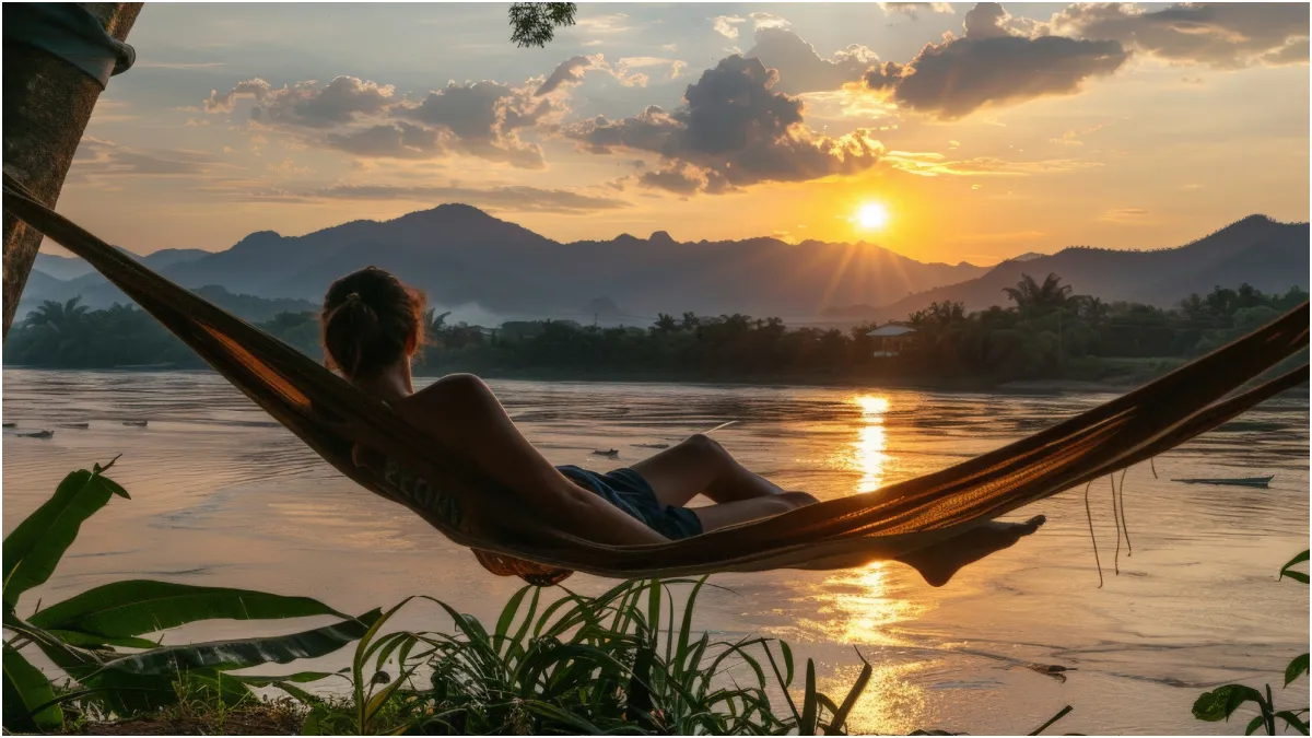 क्या है स्टेकेशन?- India TV Hindi