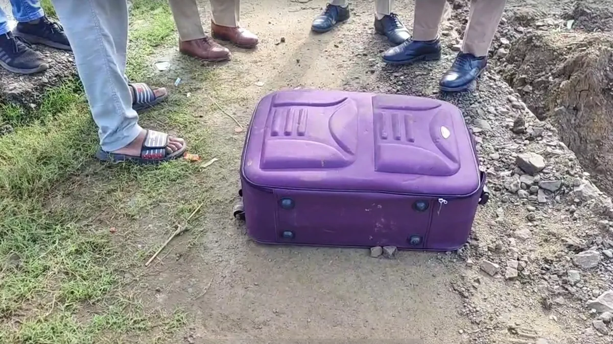 dead body in trolly bag- India TV Hindi