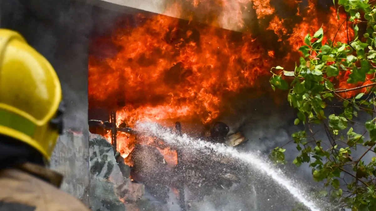 बैतूल जिला अस्पताल में लगी आग। - India TV Hindi