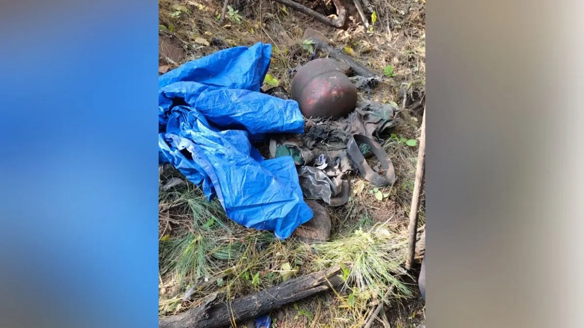 आतंकियों के दो ठिकानों को किया ध्वस्त।- India TV Hindi