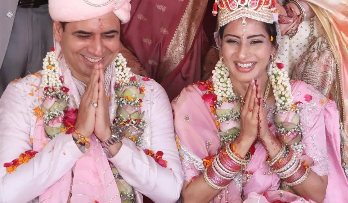 Ashlesha Savant Sandeep Baswana Marry- India TV Hindi