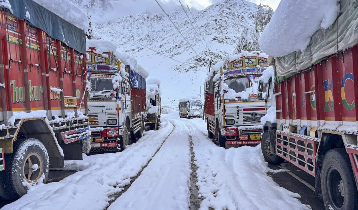 Snowfall- India TV Hindi