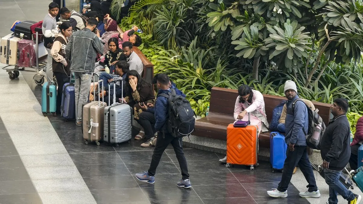 IndiGo, IndiGo Crisis, ministry of civil aviation, IndiGo flight cancel, IndiGo flights cancelled to- India TV Paisa