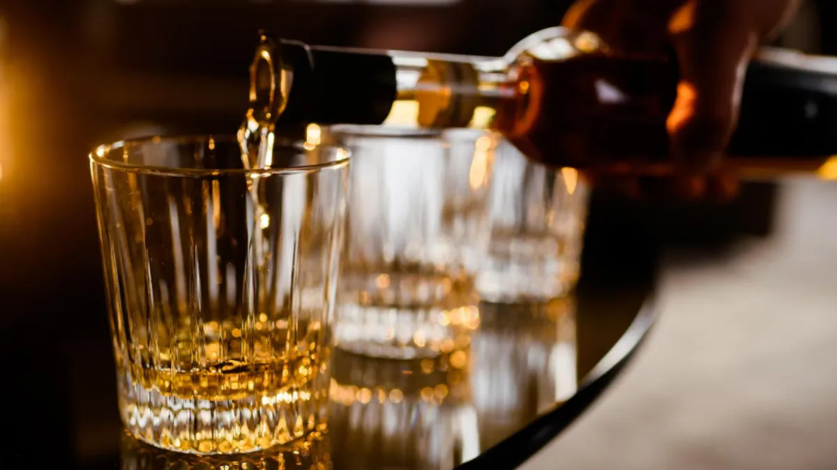 शराब का पेग- India TV Hindi