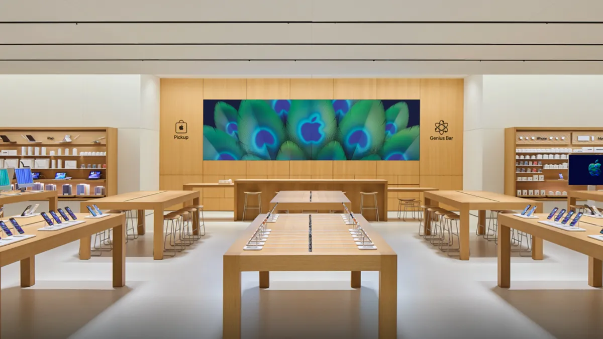Apple Store Noida- India TV Hindi