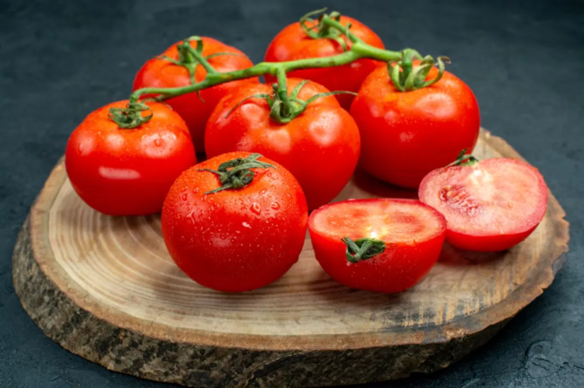 ज्यादा टमाटर खाने के नुकसान- India TV Hindi