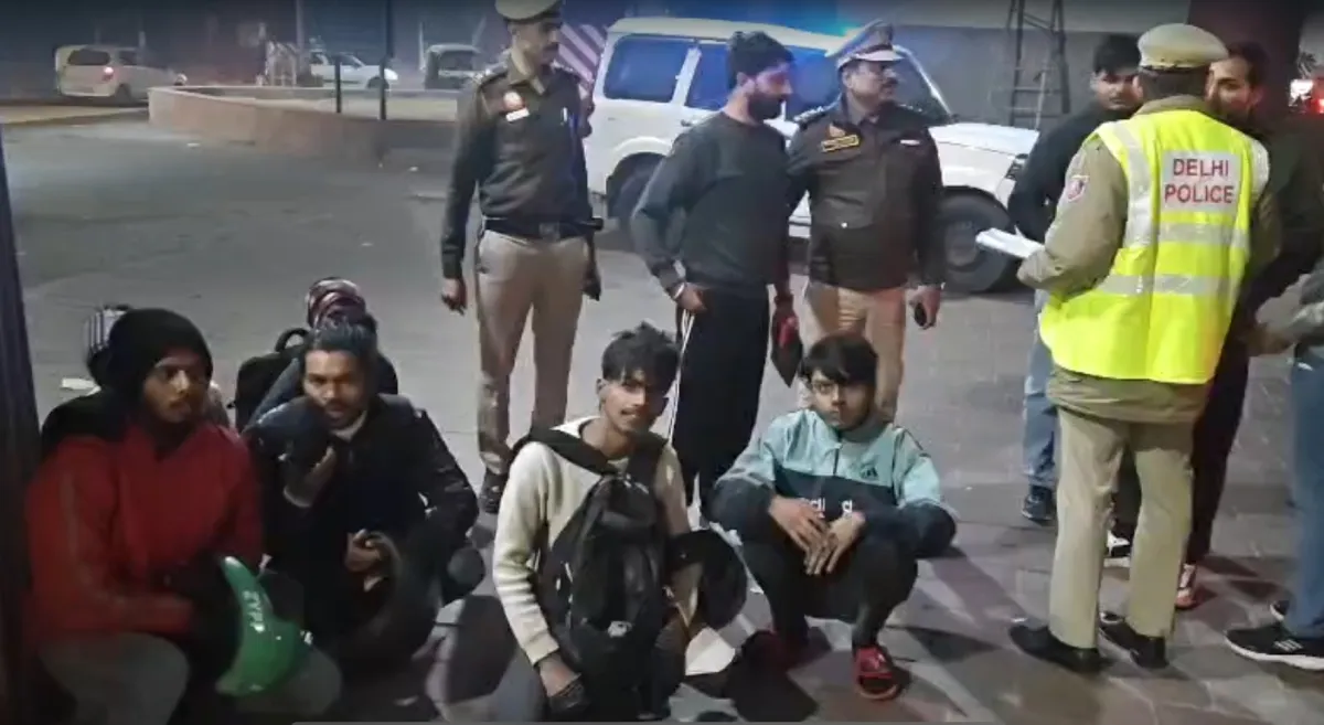 दिल्ली पुलिस ने आरोपी को किया गिरफ्तार - इंडिया टीवी हिंदी