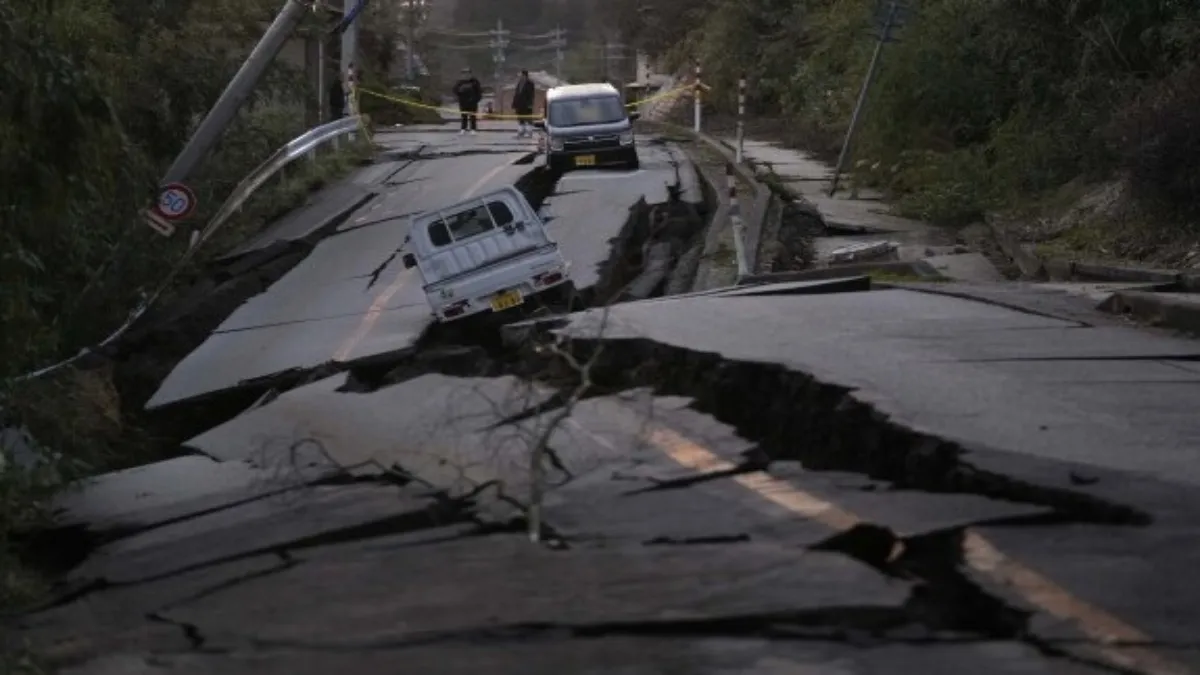 जापान में महाभूकंप की चेतावनी- India TV Hindi