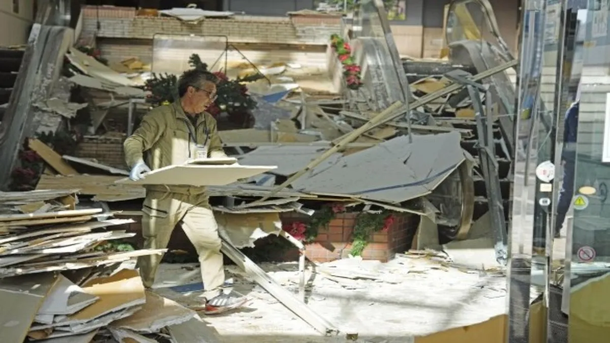 जापान में भूकंप से बड़ी तबाही- India TV Hindi