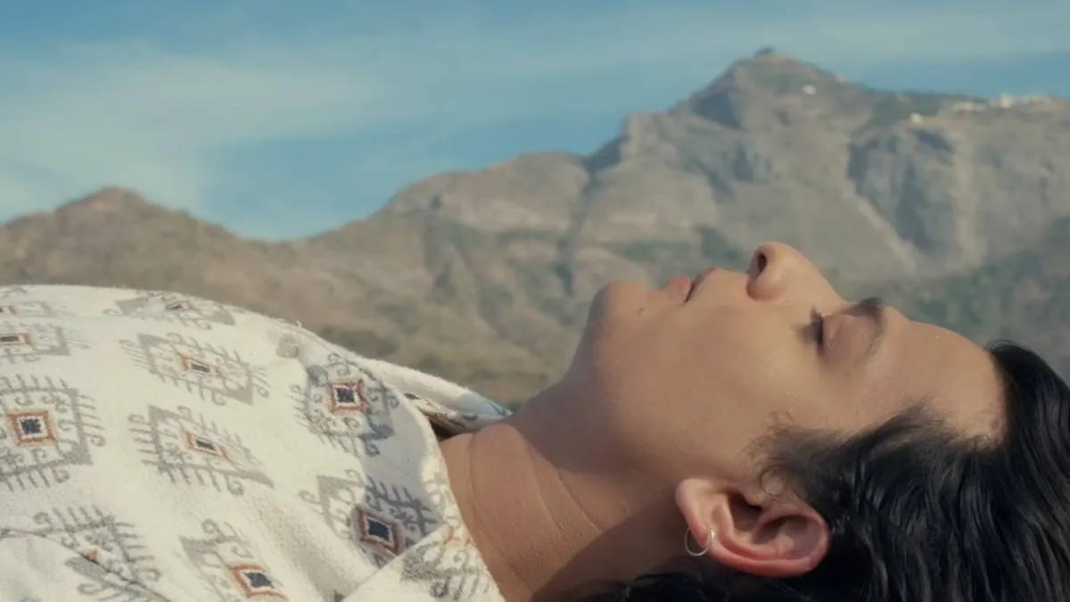 laalo krishna sada sahayate- India TV Hindi