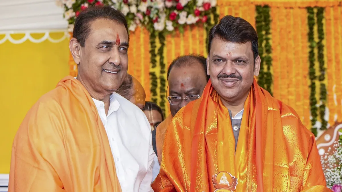 Prafull Patel and Devendra Fadnavis- India TV Hindi