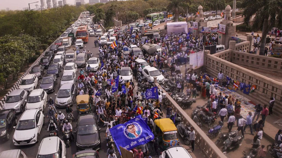 नोएडा में दलित प्रेरणा स्थल के पास जाम- India TV Hindi