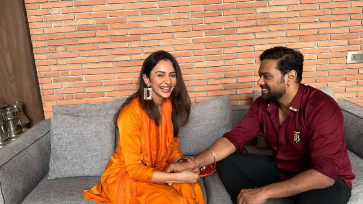 BREAKING : बॉलीवुड एक्ट्रेस का भाई ड्रग मामले में फरार