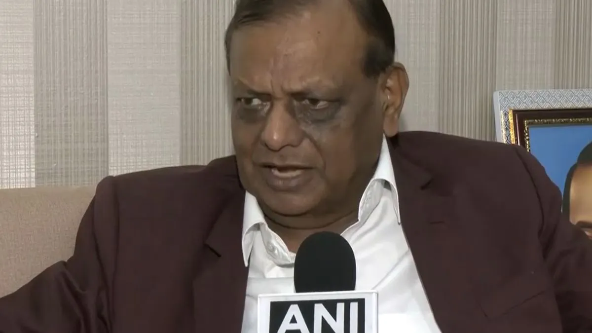 होलिका दहन पर सपा...- India TV Hindi