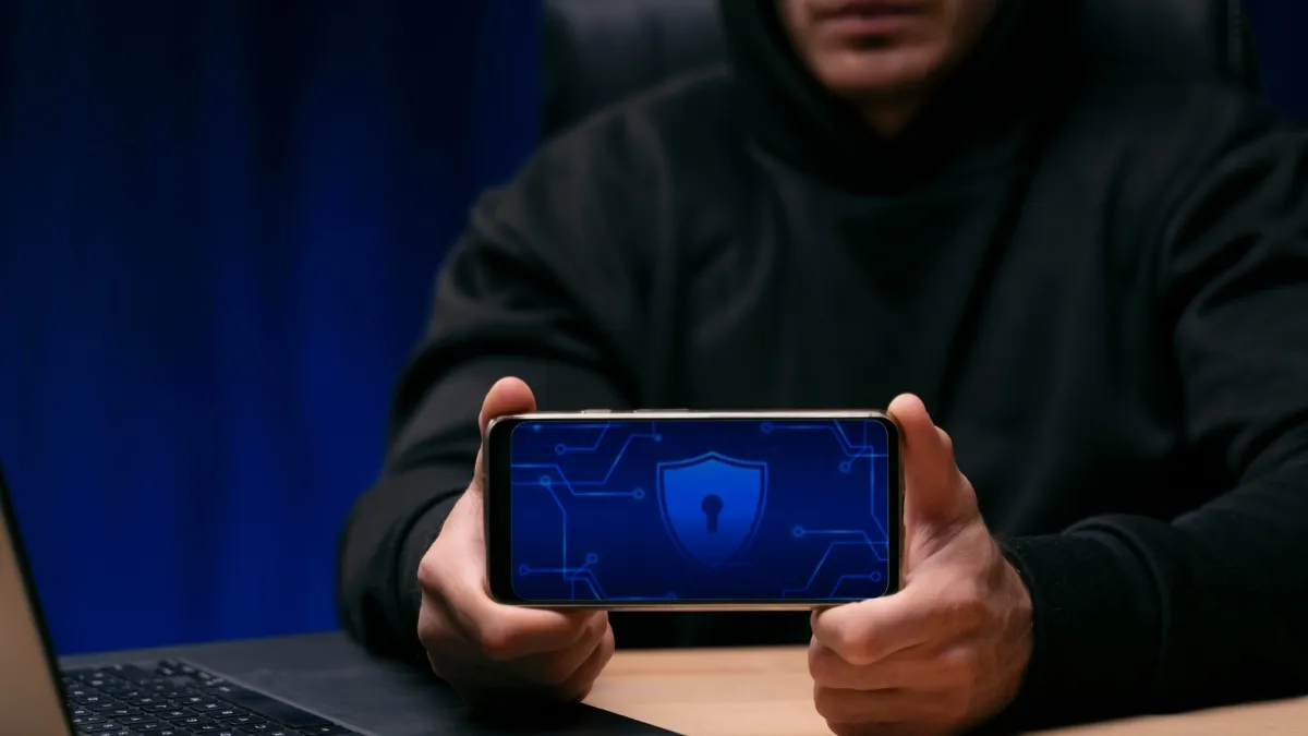 Smartphone Hacking indications- India TV Hindi