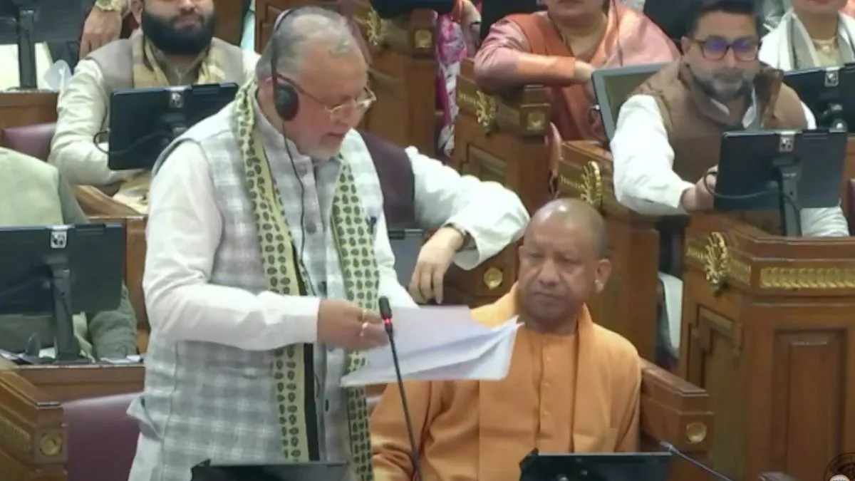 वित्त मंत्री सुरेश खन्ना ने पेश किया अनुपूरक बजट।- India TV Hindi