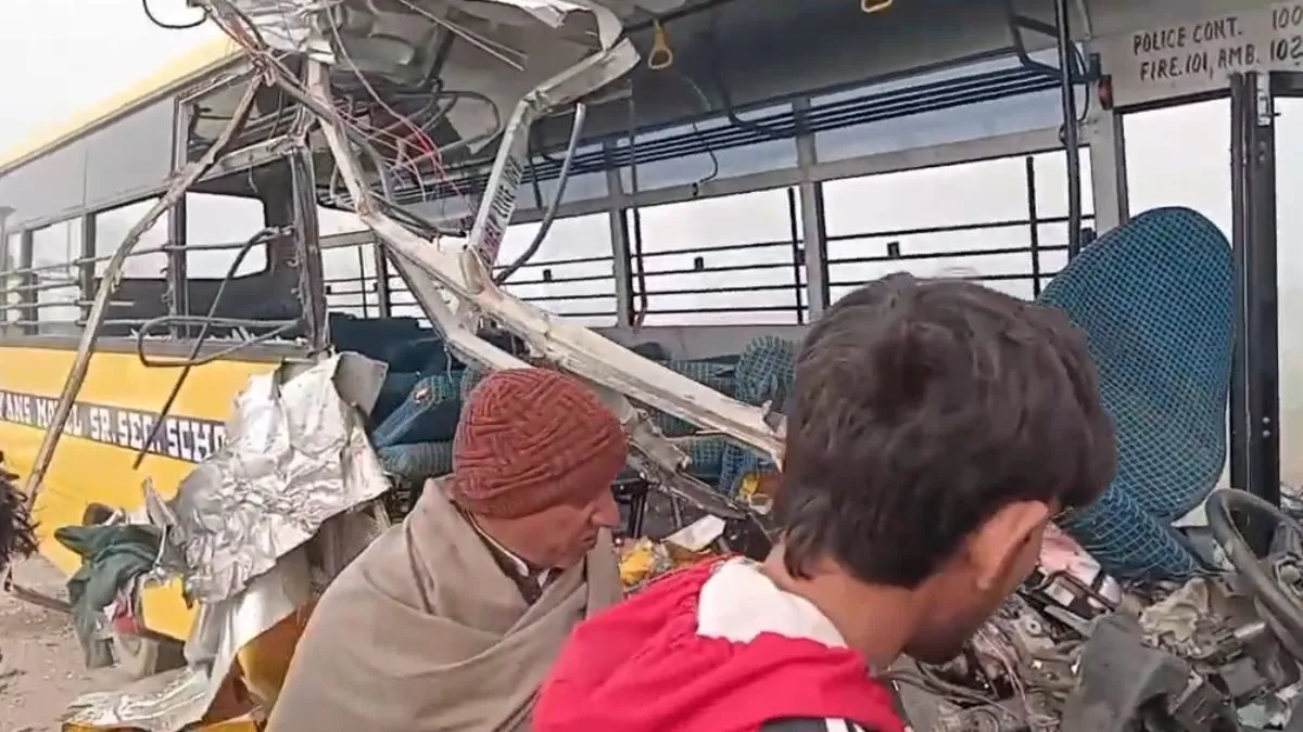 Road accident- India TV Hindi