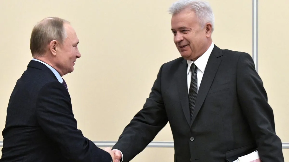 richest person of Russia, russia, russia richest person, Vagit Alekperov, Vagit Alekperov net worth,- India TV Paisa